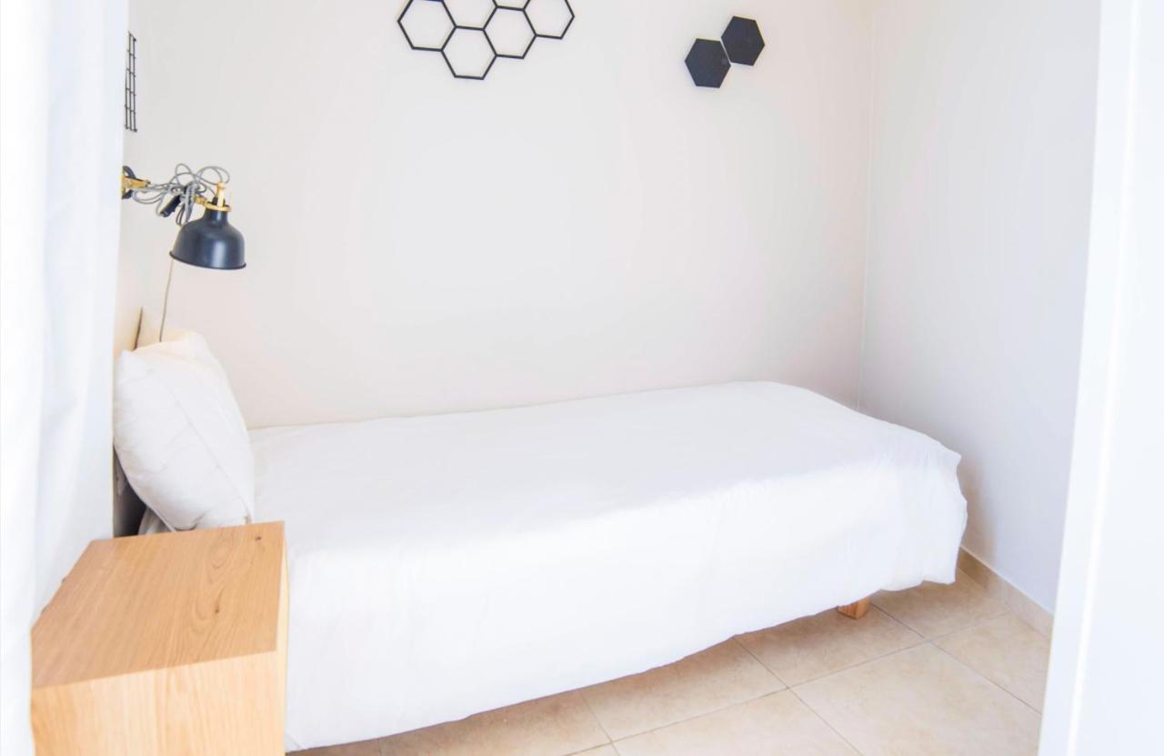 Ourplace Nachalat Binyamin เทลอาวีฟ ภายนอก รูปภาพ
