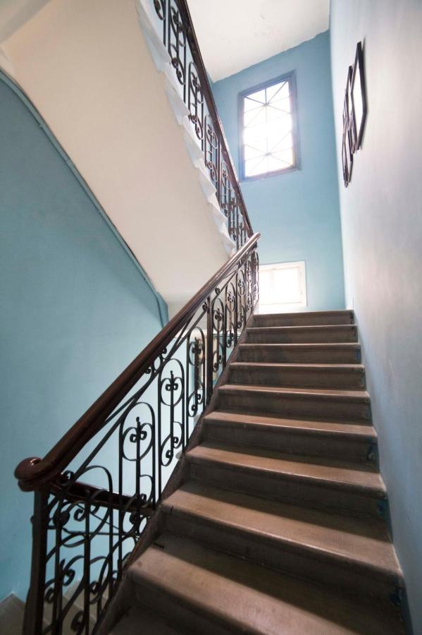 Ourplace Nachalat Binyamin เทลอาวีฟ ภายนอก รูปภาพ